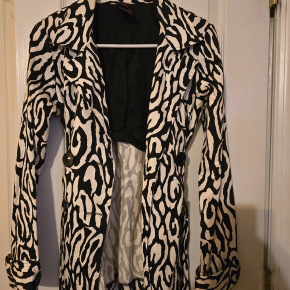 Jacket - Picture 2 of 4